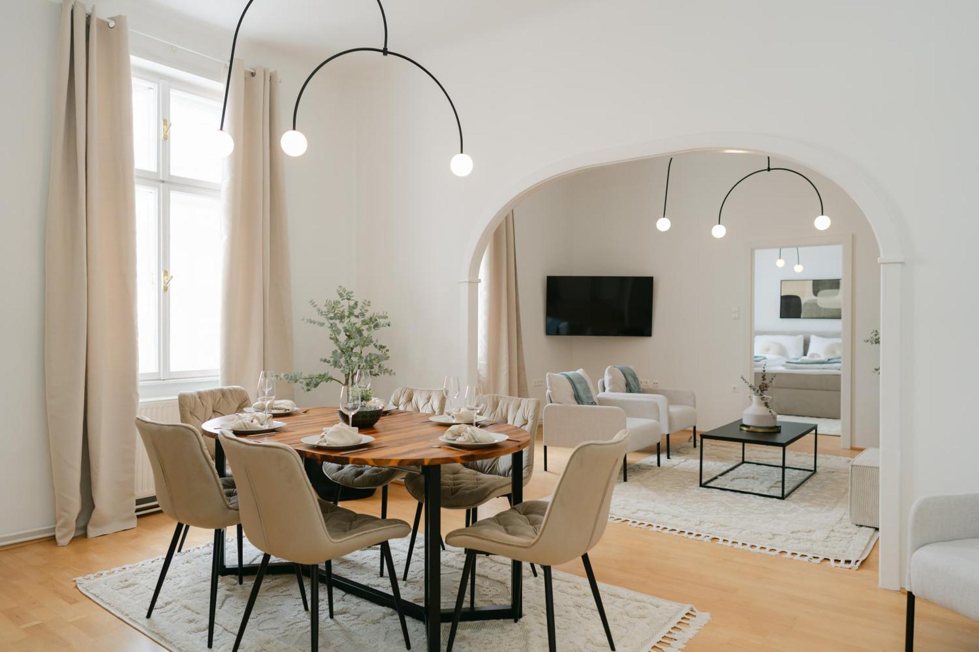 Stylish For 4-6, 5 Min To Center, Metro & Free Parking Vienne