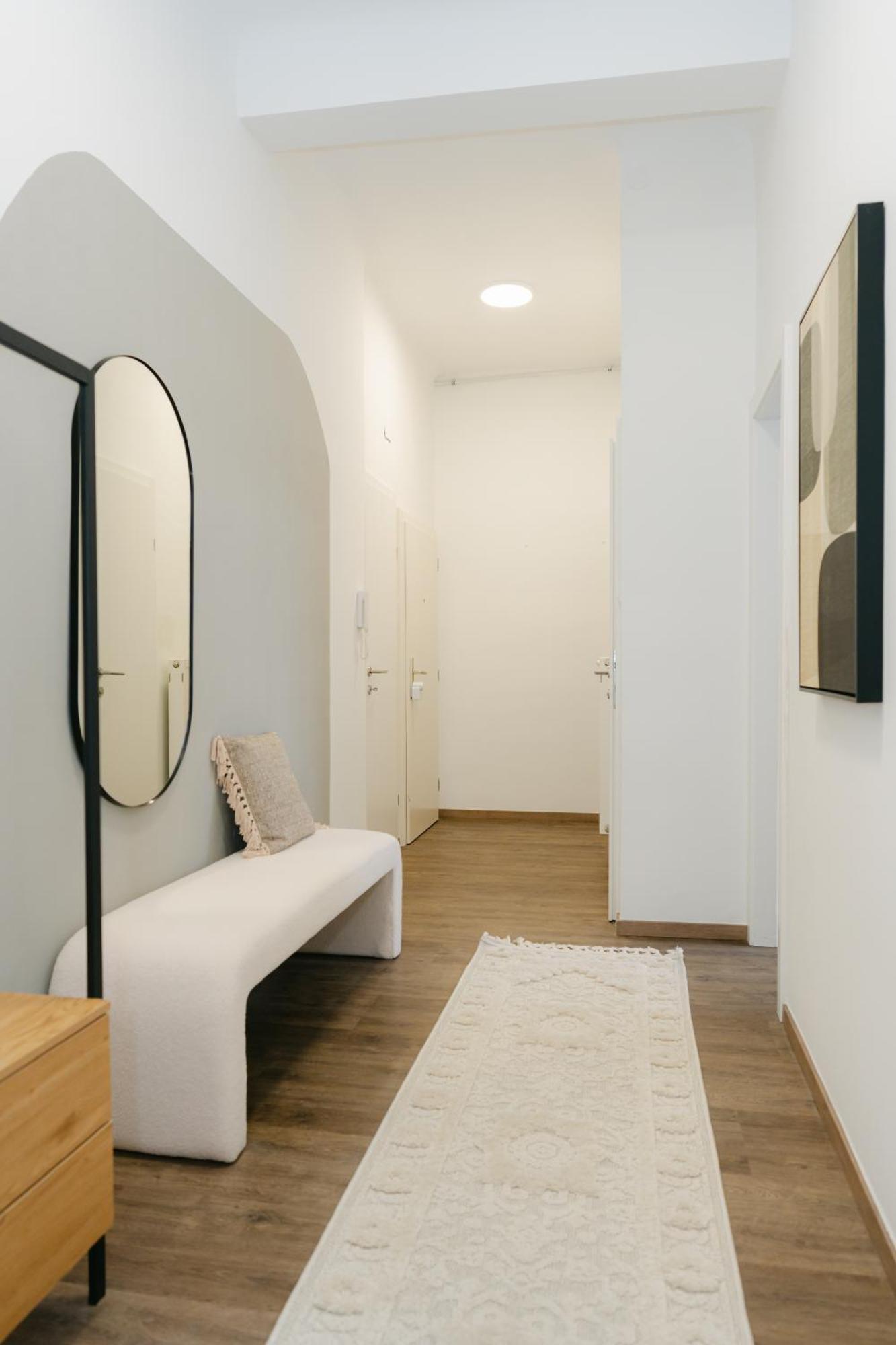 Stylish For 4-6, 5 Min To Center, No Lift Currently Apartmán Vídeň