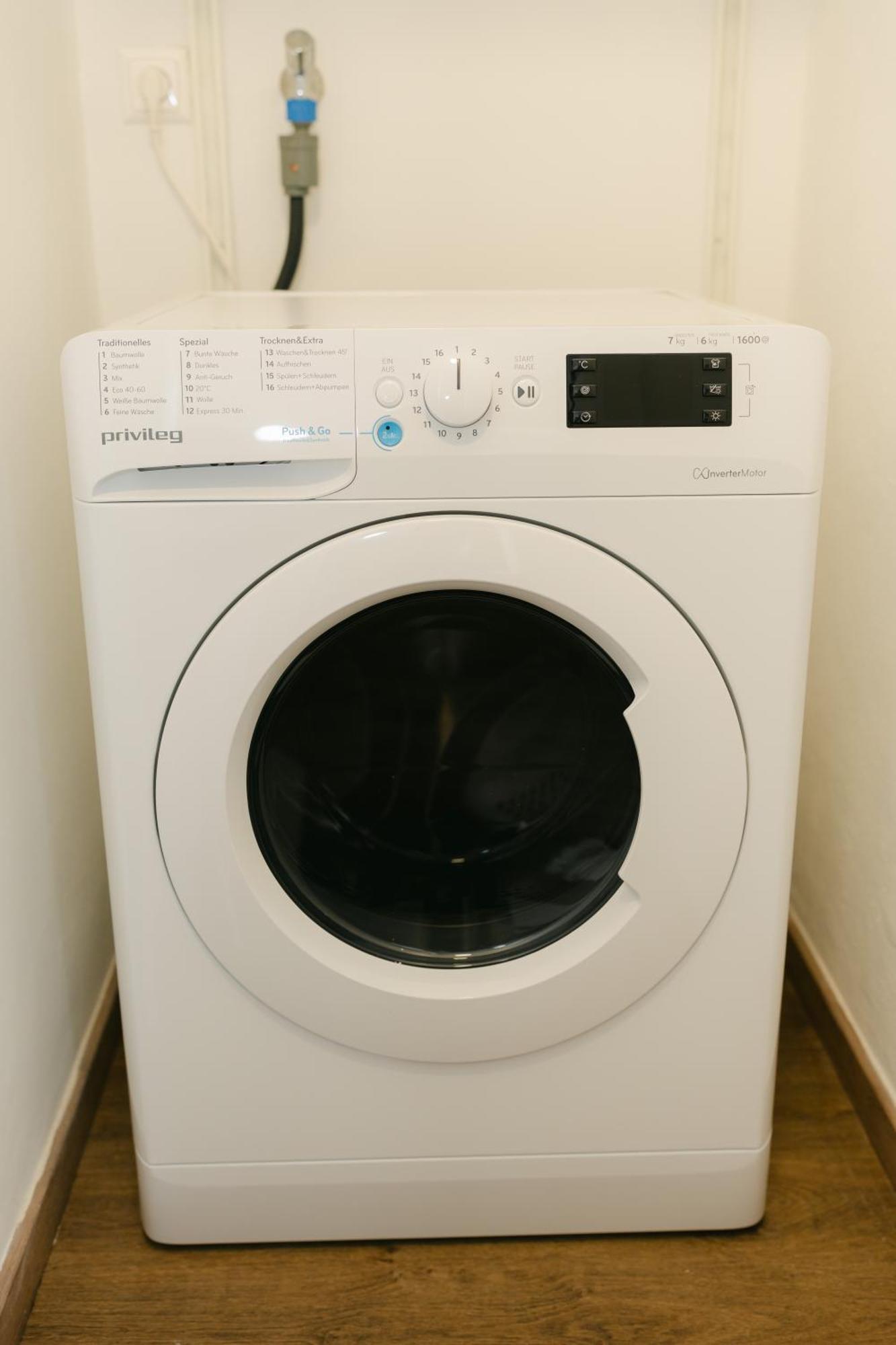 Apartmán Stylish For 4-6, 5 Min To Center, No Lift Currently *